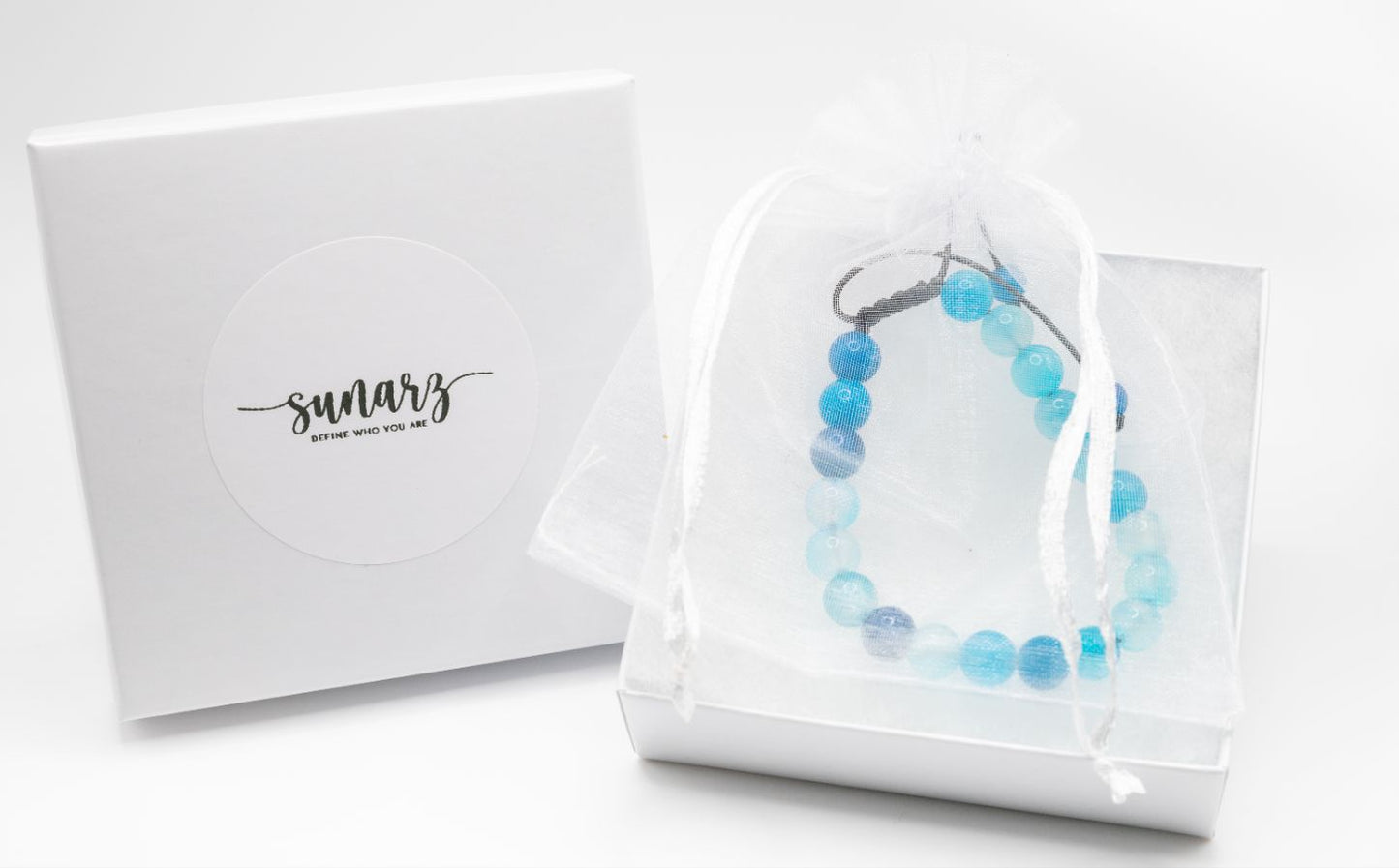 Natural Blue Agate Crystal Bracelet for Emotional Health – The “Stone of Freedom and Serenity”