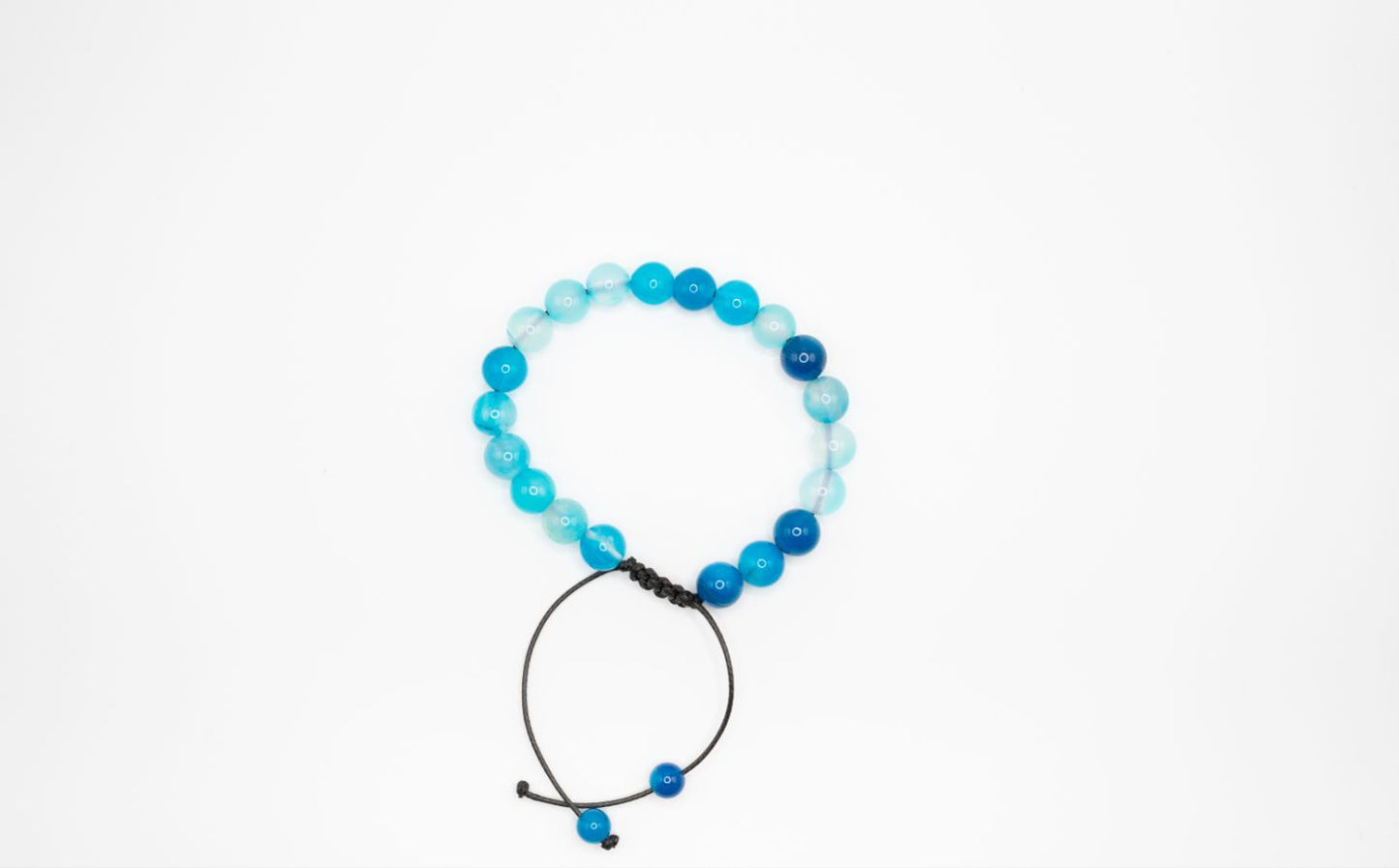Natural Blue Agate Crystal Bracelet for Emotional Health – The “Stone of Freedom and Serenity”