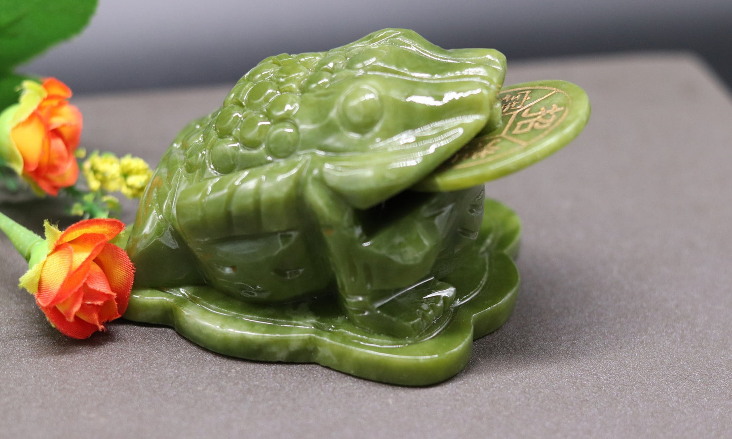 Jade Money Frog of Wealth for Home & Office Décor